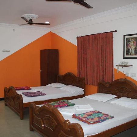 Hotel Sudhiksha Deluxe Rameshwaram Ngoại thất bức ảnh