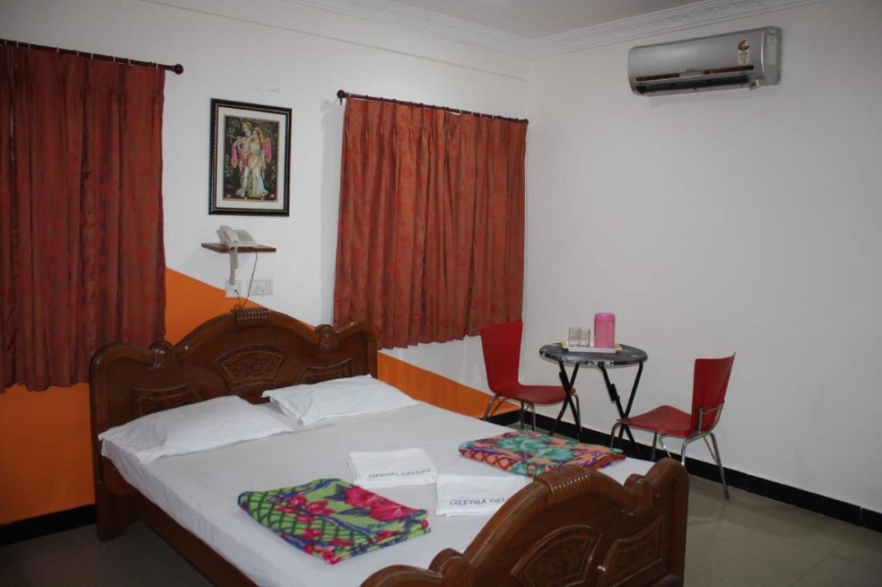 Hotel Sudhiksha Deluxe Rameshwaram Ngoại thất bức ảnh